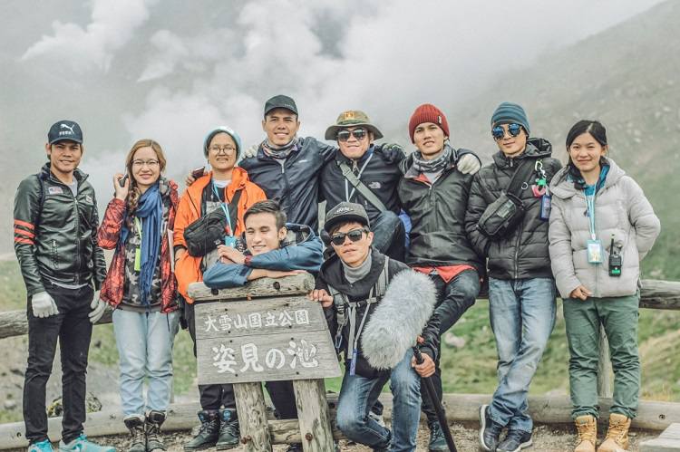 Ekip phim Nhắm Mắt Thấy Mùa Hè