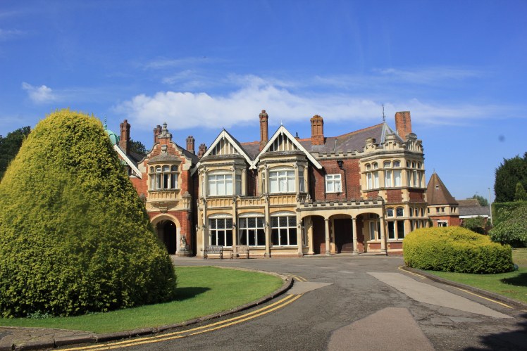 Phim 'The imitation game' và những điều chưa được tiết lộ